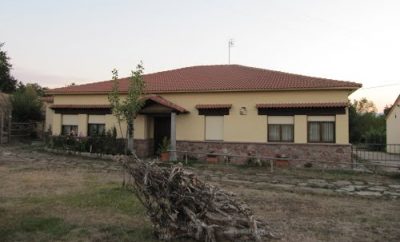 Casa Rural Resthy, La Peñona  y El Rozo